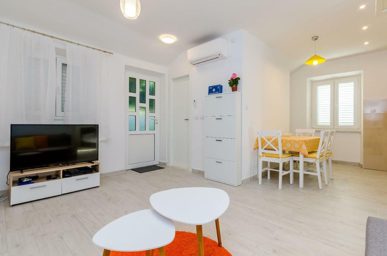 Apartment Amigo Дубровник Екстериор снимка